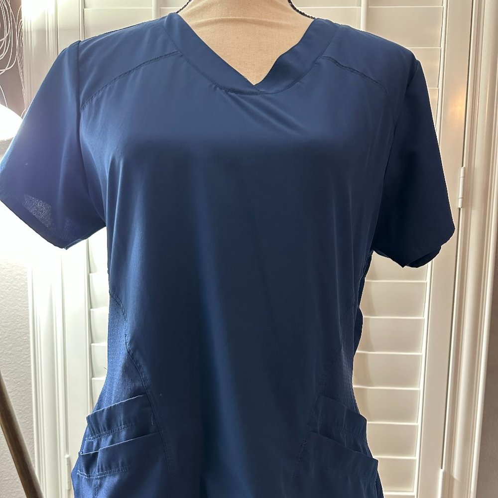 Barco One Scrub Top